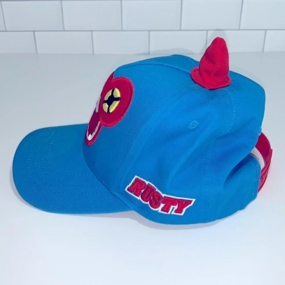 Elstinko Rusty youth hat.  Adjustable baseball hat. Blue &‎ red.  K-pop.